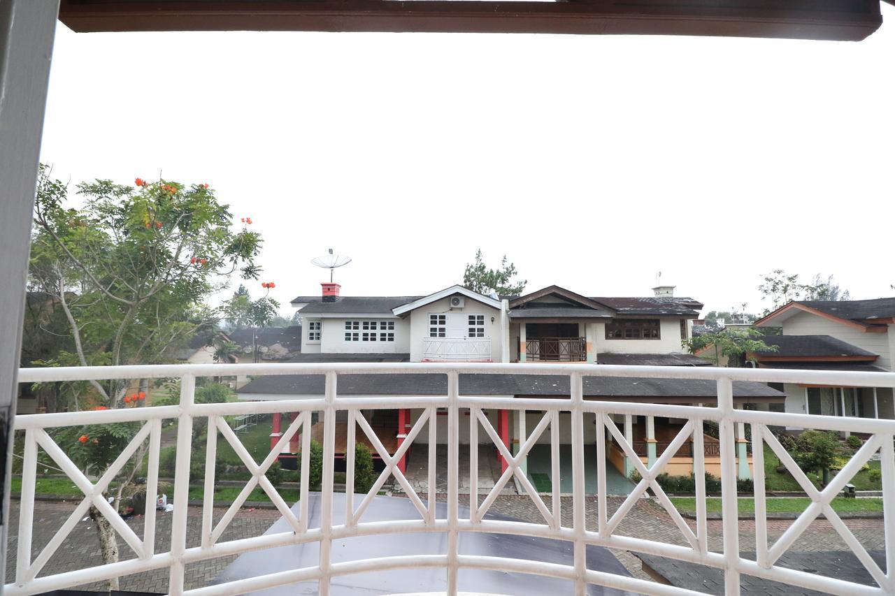 Diyar Villas Puncak Q4/11 Kültér fotó