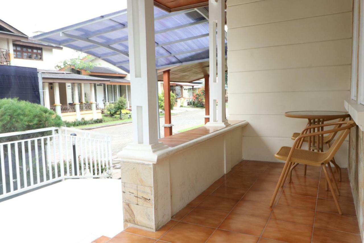 Diyar Villas Puncak Q4/11 Kültér fotó